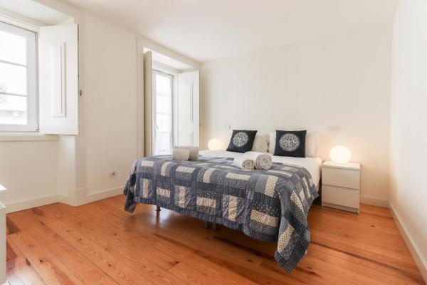 Principe Real T.m. Flat Charming View - Lisbon