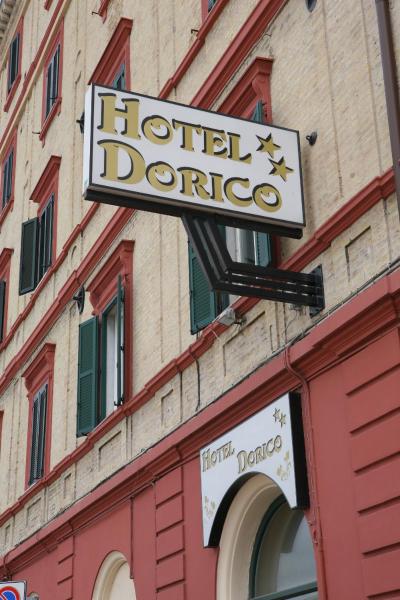 Na fotografii je vidět objekt Hotel Dorico nacházející se ve městě Ancona.