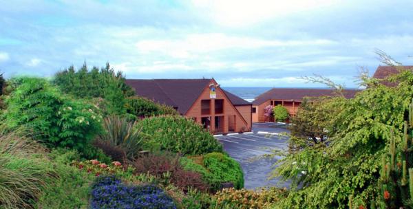 A la foto es mostra l'objecte SureStay Plus Hotel by Best Western Gold Beach situat a la ciutat de Gold Beach.