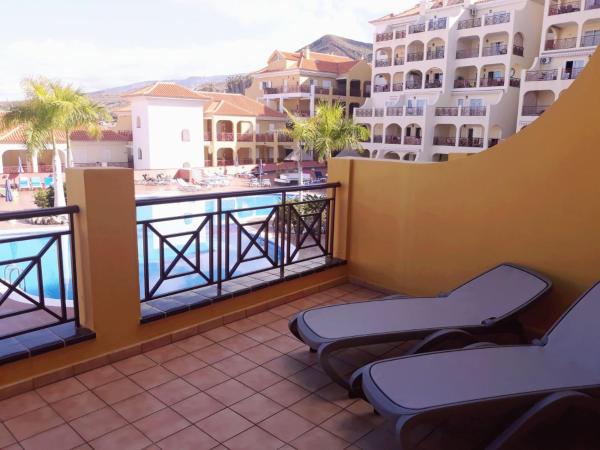 Apartamentos Dinastia, Лос-Кристианос