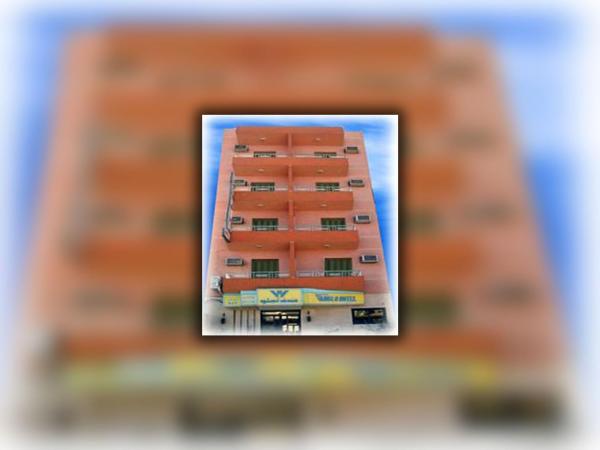 A la foto es mostra l'objecte Anglo Hotel situat a la ciutat de Luxor.