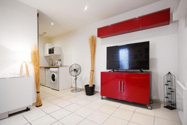 Fotografie 6: GregBnb - Studio Cosy - CLIMATISÉ - WIFI - 15min Gare