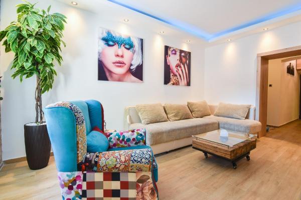 Na zdjęciu widoczny jest obiekt Cosmopolitan Apartment położony w mieście Belgrad.
