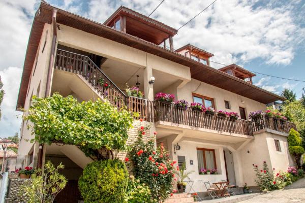 Na fotografii je vidět objekt Guest House Kevser nacházející se ve městě Sarajevo.