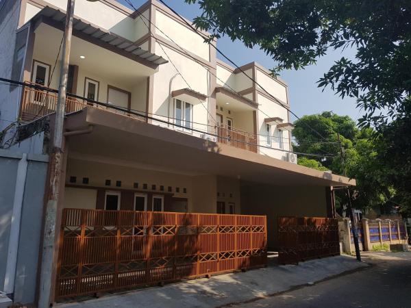 De Hanami Homestay - Cirebon