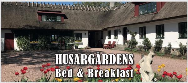 A la foto es mostra l'objecte Husargårdens Bed & Breakfast situat a la ciutat de Vollsjö.