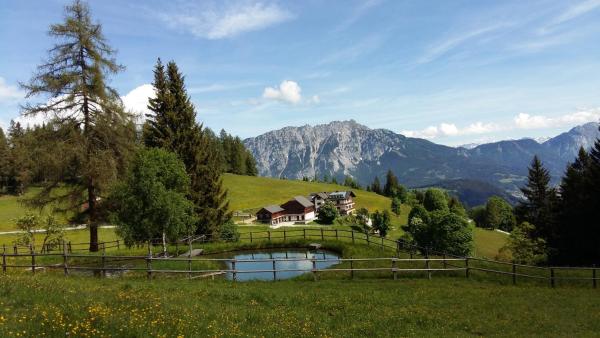 På billedet ses objektet Kirchenbichlerhof beliggende i byen Pruggern.
