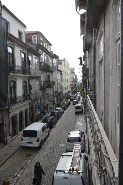 Oporto Almada 329, Порту