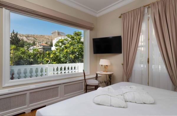 A la foto es mostra l'objecte Noble Suites situat a la ciutat de Atenes.