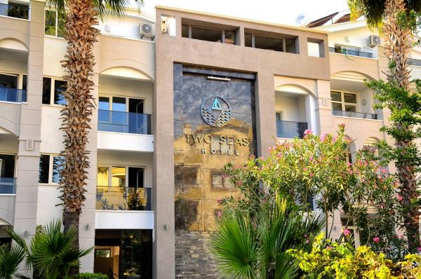 A la foto es mostra l'objecte Two Seas Hotel situat a la ciutat de Marmaris.