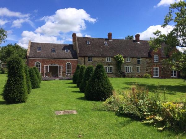 På bildet vises objektet The Old Rectory,Nr Silverstone som ligger i byen Towcester.