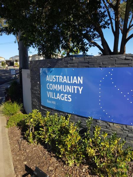 A la foto es mostra l'objecte Australian Community Villages situat a la ciutat de Bankstown.