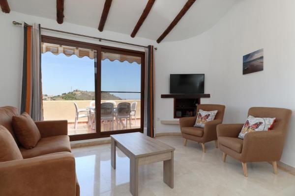 A la foto es mostra l'objecte Slow Down & Soak Up the Sun at La Manga Club Resort, Las Palmeras 4 situat a la ciutat de Atamaría.