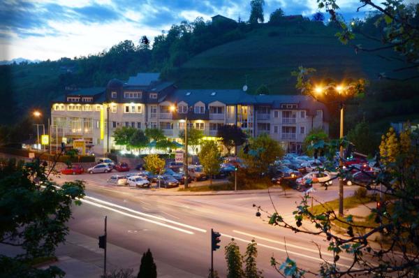 På billedet ses objektet Hotel Sunce Sarajevo Vogosca beliggende i byen Krivoglavci.