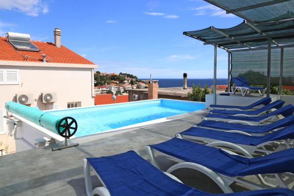 På bildet vises objektet Villa Korculaholidays som ligger i byen Zavalatica.