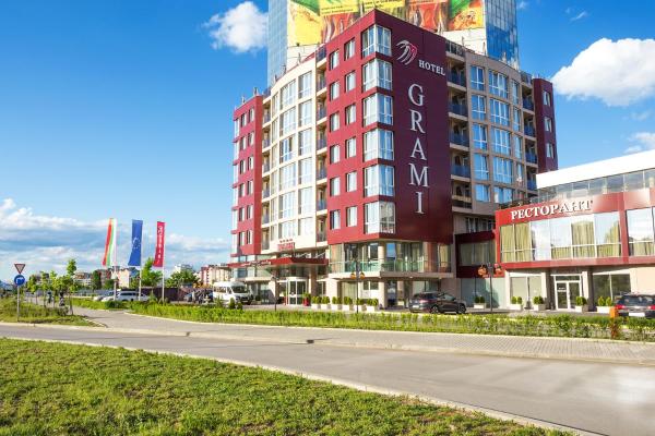 Nella foto è visibile l'oggetto Grami Hotel Sofia situato nella città di Sofia.