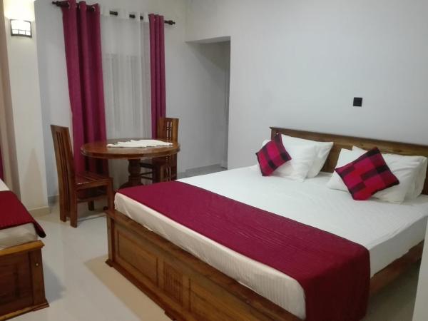 På bilden syns objektet Kandy Walawuwa Home Stay som ligger i staden Ambatenna.