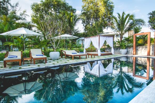 På bildet vises objektet Sahaa Beach Resort som ligger i byen Sihanoukville.