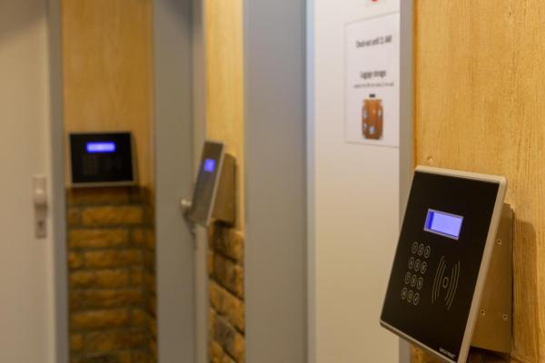 Фотография 4: Do Step Inn Central - Self-Service-Hostel