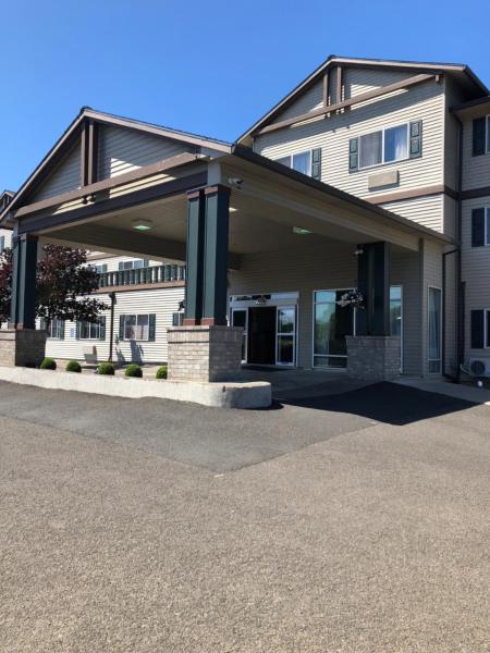 Na fotografii je vidět objekt The Ashley Inn of Tillamook nacházející se ve městě Tillamook.