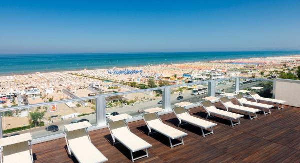 Waldorf Suite Hotel - 