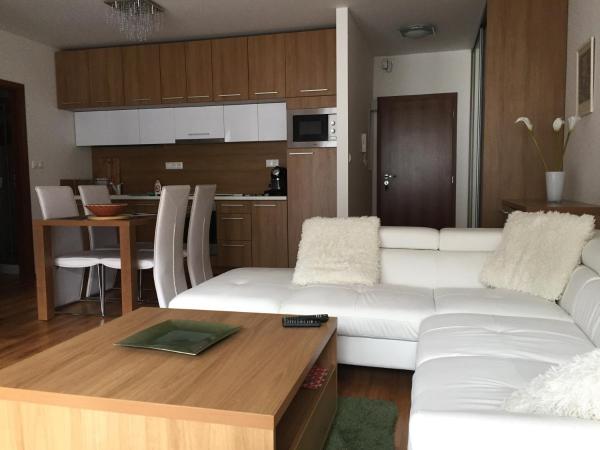 A la foto es mostra l'objecte Apartman Tale situat a la ciutat de Tale.