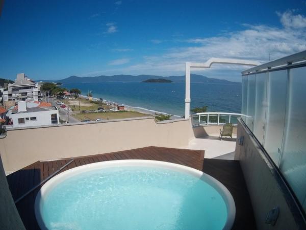 På billedet ses objektet Cobertura Em Canasvieiras beliggende i byen Florianópolis.