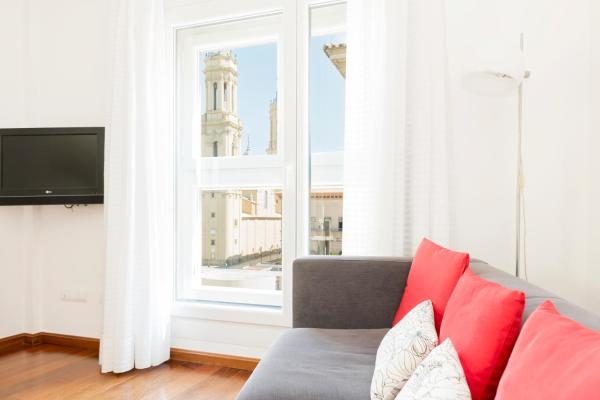 Apartamentos Sabinas El Pilar, Saragossa