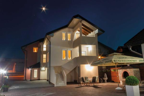 A la foto es mostra l'objecte Villa Maja situat a la ciutat de Bihac.