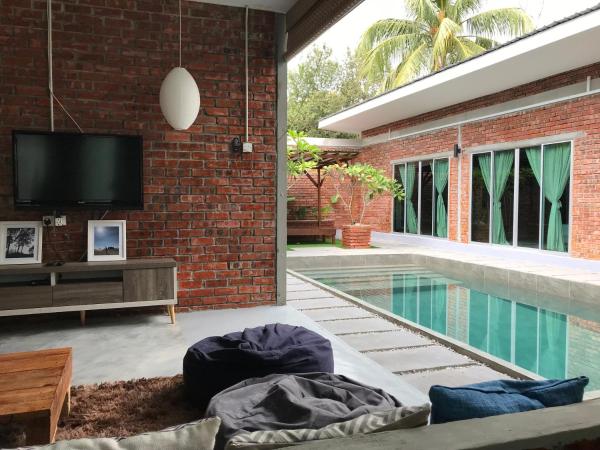 Na fotografii je vidět objekt Tanjung Rhu Pool Villa @ TRV nacházející se ve městě Huma.