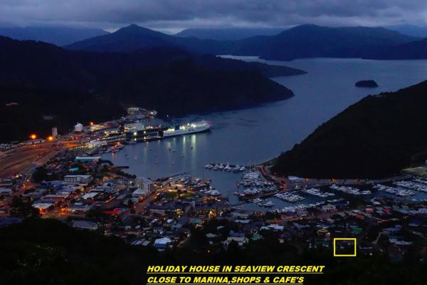 Zdjęcie 7: 3 & 4 Bedroom Holiday Houses Central Picton
