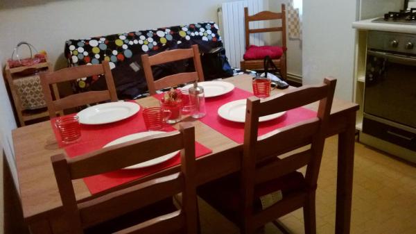 Na foto é possível ver o objeto Stephanie Home localizado na cidade de Padova.