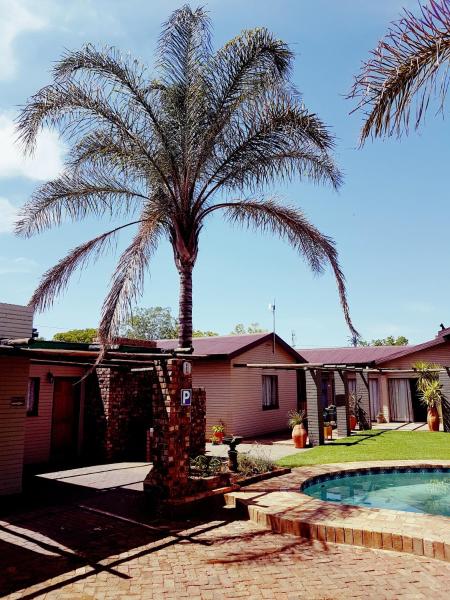 A la foto es mostra l'objecte Mckala Guesthouse situat a la ciutat de Kimberley.