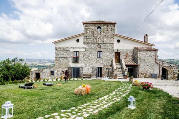 A la foto es mostra l'objecte Country Relais La Torretta Baronale situat a la ciutat de Apice.