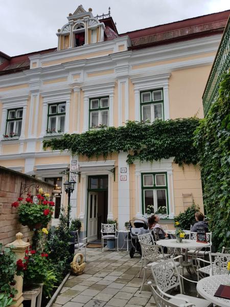 A la foto es mostra l'objecte Villa Vodicka situat a la ciutat de Piešťany.