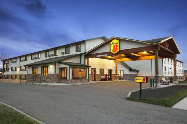 A la foto es mostra l'objecte Super 8 by Wyndham Bozeman situat a la ciutat de Bozeman.