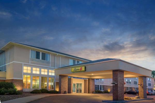 The photo shows the Super 8 by Wyndham Menomonie WI located in the city of Menomonie.