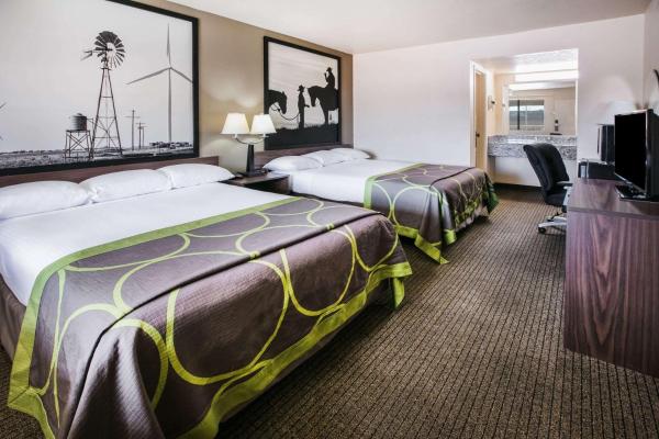 Foto 1: Super 8 by Wyndham Oklahoma Airport Fairgrounds West