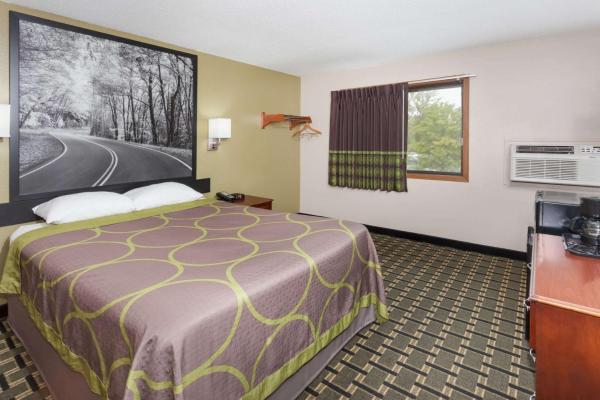 Foto 2: Super 8 by Wyndham Michigan City