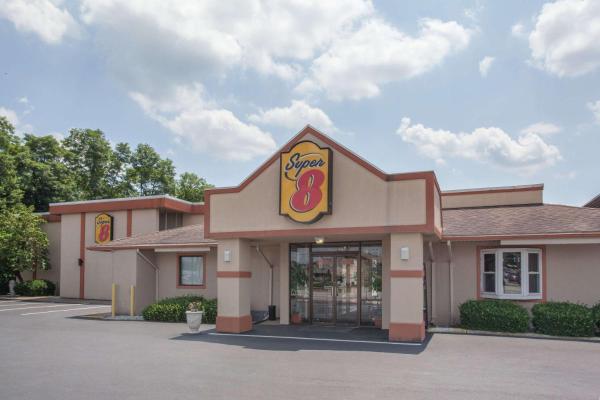Foto 1: Super 8 by Wyndham Carlisle North