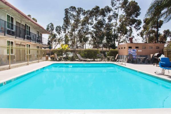 Photo 5 : Super 8 by Wyndham Redlands/San Bernardino
