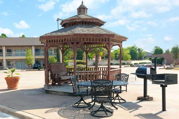 Bilde 9: Super 8 by Wyndham Fairfield Tx