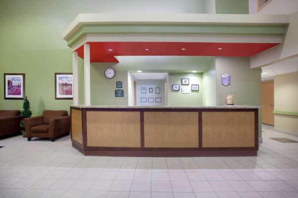 Kuva 4: Super 8 by Wyndham Midland
