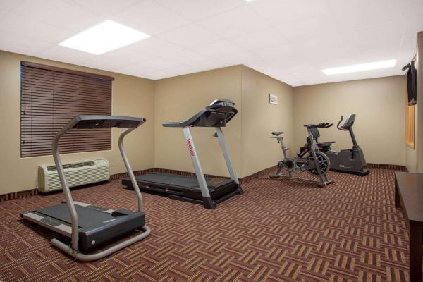Kuva 8: Super 8 by Wyndham Midland