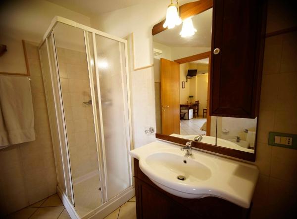 На фото показан объект B&B Casalotto Inn, расположенный в городе Aci Bonaccorsi.