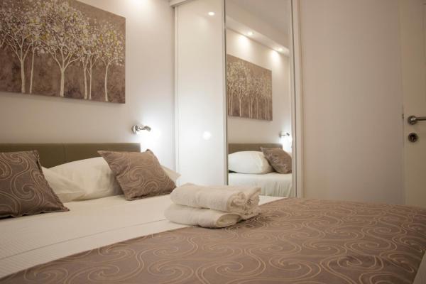 A la foto es mostra l'objecte Ariston City Apartments situat a la ciutat de Split.