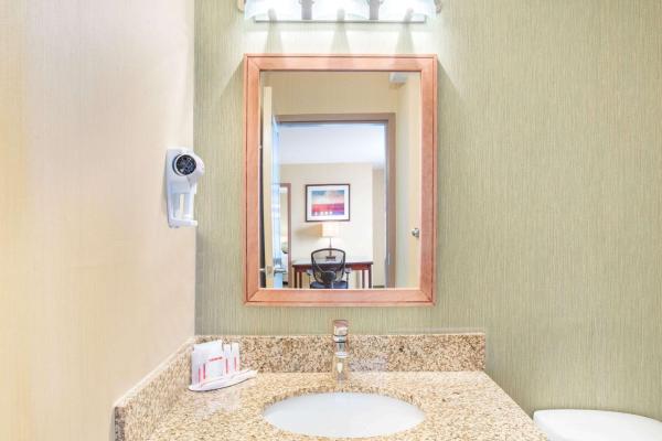 Foto 8: Ramada by Wyndham Williams Lake