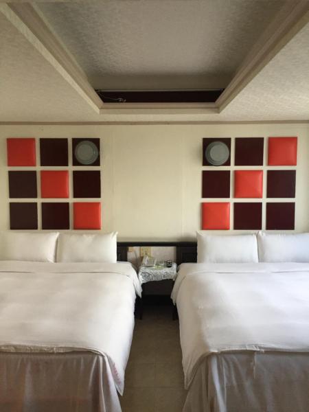 A la foto es mostra l'objecte King Lo Tung Hotel situat a la ciutat de Luodong.