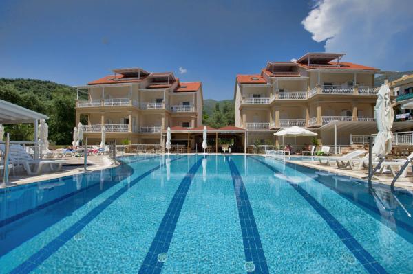 A la foto es mostra l'objecte Elena Hotel situat a la ciutat de Parga.