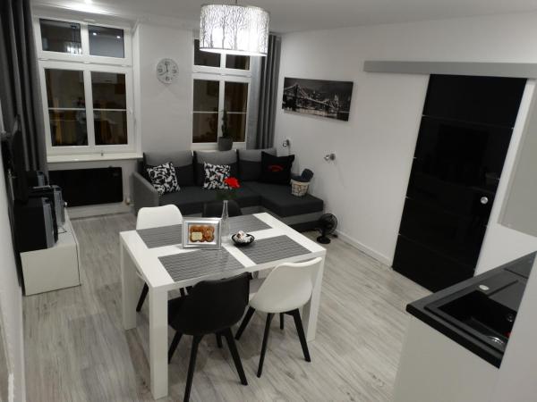 Na zdjęciu widoczny jest obiekt APARTAMENT 